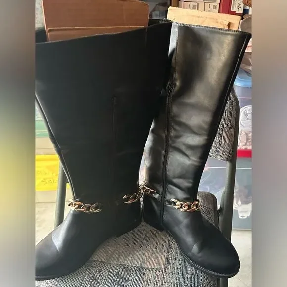 Just Fab Remy Chain Detail Riding Black Boots - Picture 6 of 16